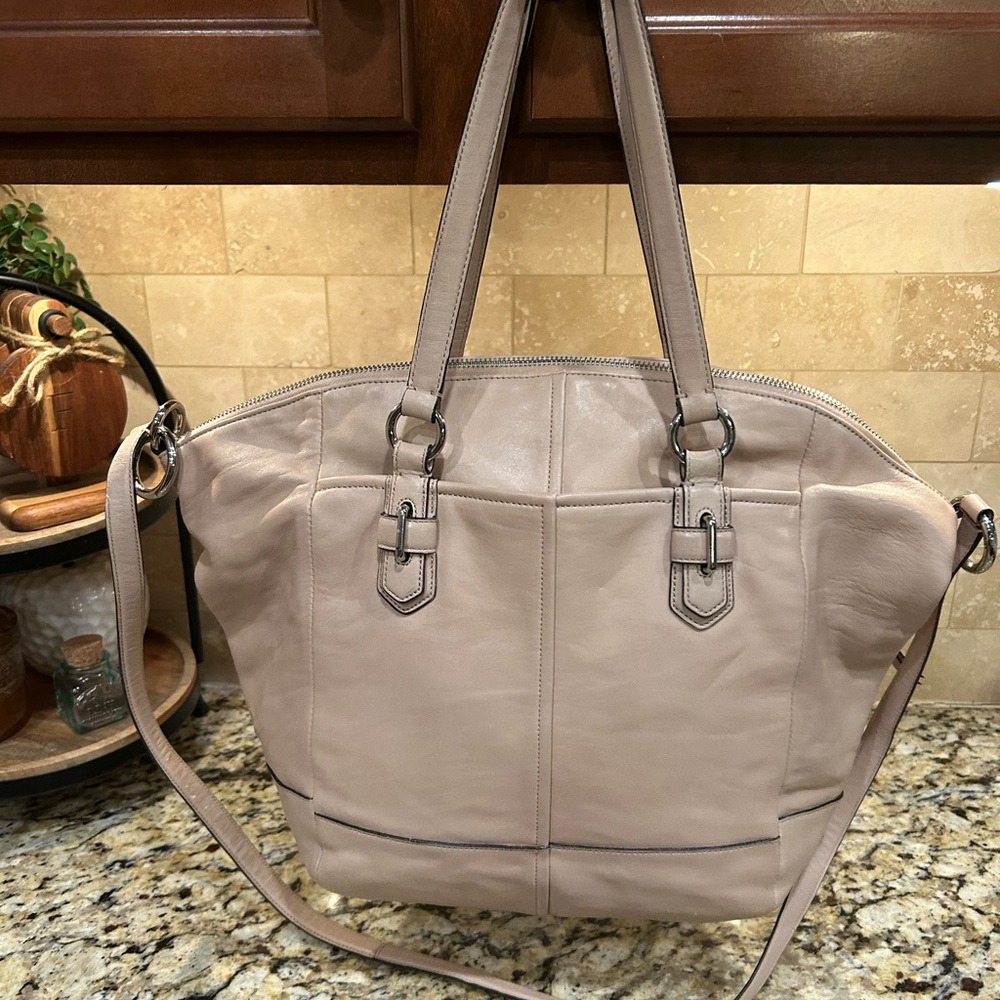 Coach Leather Shoulder Bag in Light Taupe - Picture 2 of 10